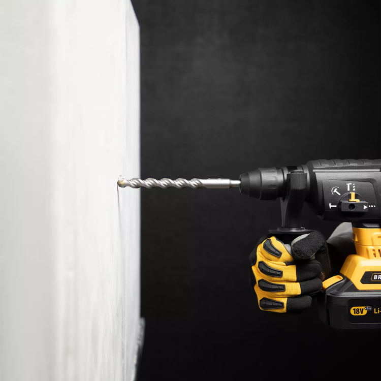 Бур по бетону Denzel, 16 x 210 мм,двойная спираль, три пылеотводящие кромки, 705037 купить в Надыме