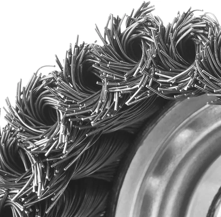 ЗУБР "ПРОФЕССИОНАЛ". Щетка чашечная усиленная для УШМ, плетеные пучки стальной проволоки 0,5мм, 80ммхМ14 3527-080_z02 купить в Надыме