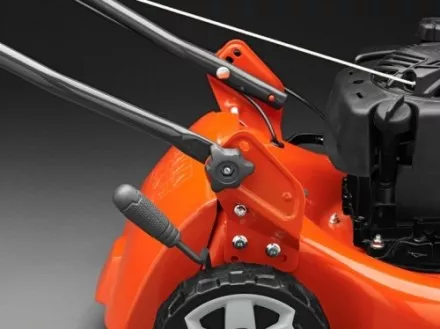 Газонокосилка бензиновая Husqvarna LC 140 B&amp;S несамоходная купить в Надыме