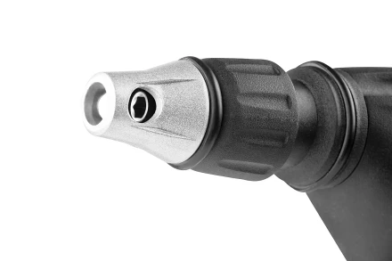 Шуруповерт ЗУБР сетевой,макс. диаметр крепежа 6мм,магнитный держатель,ремешок,0-4500об/мин,патрон HEX 1/4",550Вт ЗСШ-550 купить в Надыме