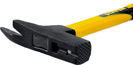 Молоток КРОВЕЛЬЩИКА PRO 600г с фиберглассовой рукояткой, STAYER Professional 20201 20201 купить в Надыме