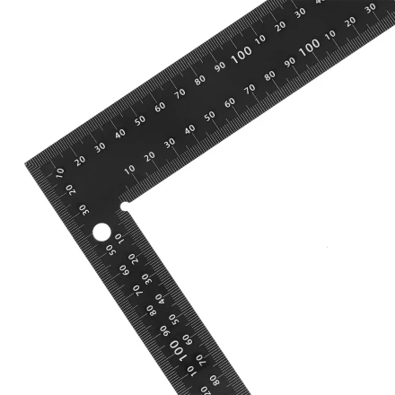 Угольник, 200 х 300 мм, алюминиевый, лазерная гравировка Denzel 32392 купить в Надыме