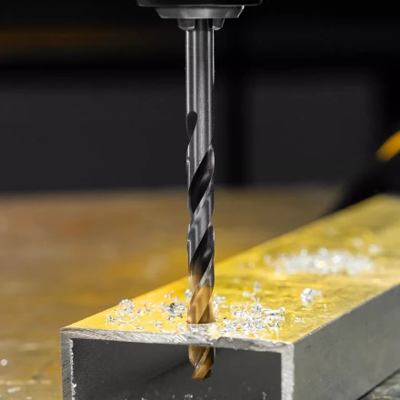 Сверло спиральное по металлу Denzel 7,5 x 109мм, Р6М5, Golden Tip, многогранная заточка, 718281 купить в Надыме