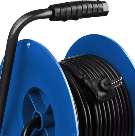 Удлинитель на катушке "ПВС 315", 40 м, 3500 Вт, 4 гнезда, IP44, ПВС 3х1,5 кв мм, ЗУБР 55081-40 купить в Надыме