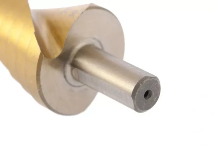 Сверло ступенчатое 6-8-10-12-14-16-18-20-22-24-26-28-30 мм HSS спиральный Профиль шестигранный хвостовик Matrix 72357 купить в Надыме