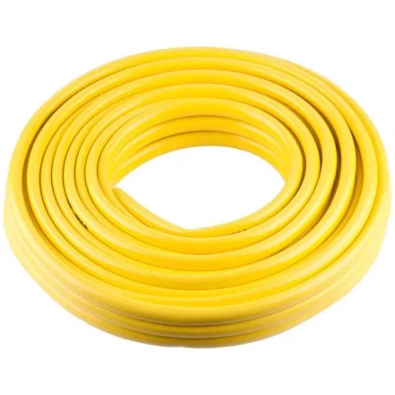 Шланг ЗУБР "МАСТЕР" поливочный, 25атм, армированный, 3-х слойный, 1/2"x15м 40313-1/2-15 купить в Надыме