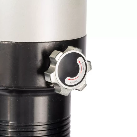 Съемник гидравлический самоцентрирующийся автономный КВТ СГСА-5К со встроенным насосом усилием 5 т (91804) купить в Надыме