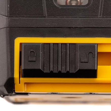 Лазерный уровень LX 02 Red, 20 м, 635 нм, резьба 1/4" Denzel 35056 купить в Надыме