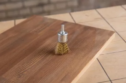 Кордщетка HAMMER кисть 25мм для дрели гофрированная латунированная сталь (207-210) купить в Надыме