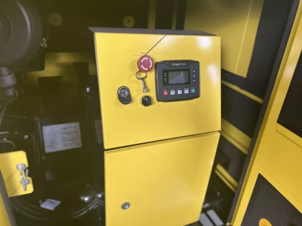 Дизельный генератор Vektor AD-30Y-T400 в шумозащитном кожухе с АВР купить в Надыме