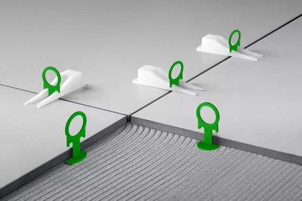 ЗУБР КОЛЬЦО, 2,0 мм, зажим, 100 шт, система выравнивания плитки (33862-100) купить в Надыме