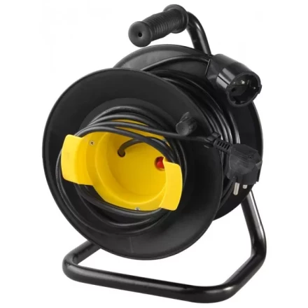 Удлинитель электрический с заземлением на катушке, евро, 1 гнезда, 30м, СВЕТОЗАР SV-55079-30 купить в Надыме