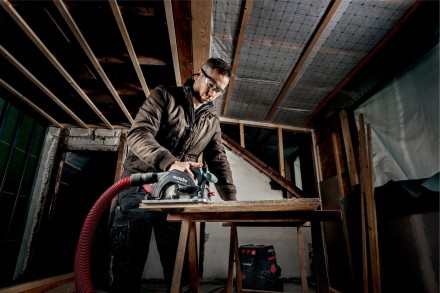 Пила дисковая аккумуляторная KS 18 LTX 57  Metabo купить в Надыме