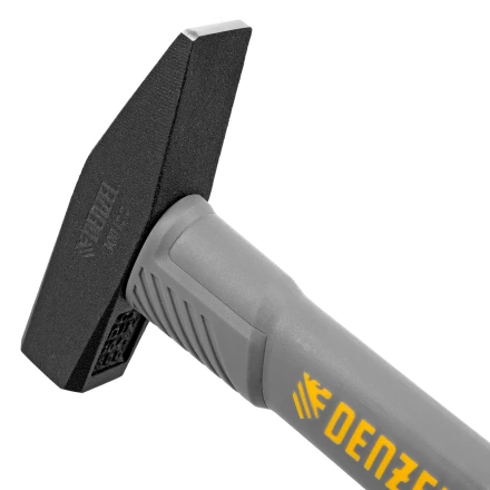 Молоток слесарный, 300 г Denzel, кованый, фибергласовая рукоятка c TPR покрытием 10483 купить в Надыме