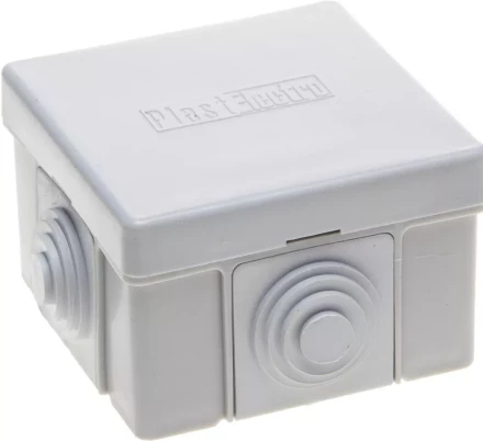 Коробка распределительная СВЕТОЗАР для наружного монтажа, макс. напряжение 400В, IP 54, 4 ввода, 65х65х40мм SV-54954 купить в Надыме