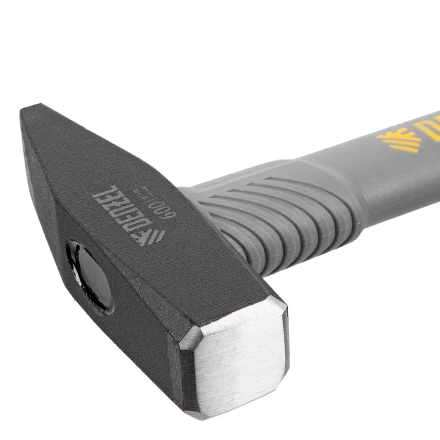 Молоток слесарный, 600 г Denzel, кованый, фибергласовая рукоятка c TPR покрытием, 10486 купить в Надыме