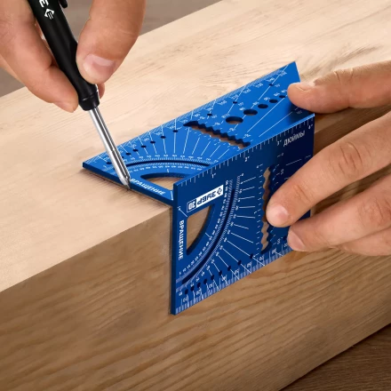 ЗУБР 3D, 7-в-1, угольник многофункциональный, Профессионал (34399) купить в Надыме