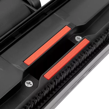 Щетка-насадка строительная широкая для пылесосов 25,3х7,3 см Denzel 28221 купить в Надыме