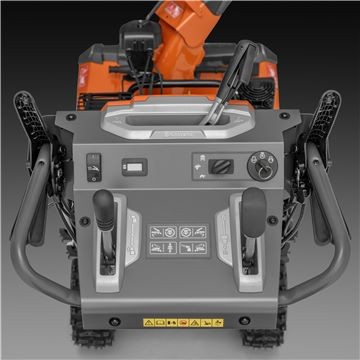 Гусеничный бензиновый снегоуборщик Husqvarna ST 430T купить в Надыме