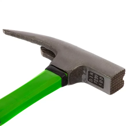 Молоток кровельщика, 600 г, фибергласовая обрезиненная рукоятка Сибртех 10628 купить в Надыме