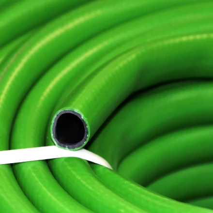 Шланг 1/2 х 20м ВЕДУГА Премиум зелёный 45965 купить в Надыме