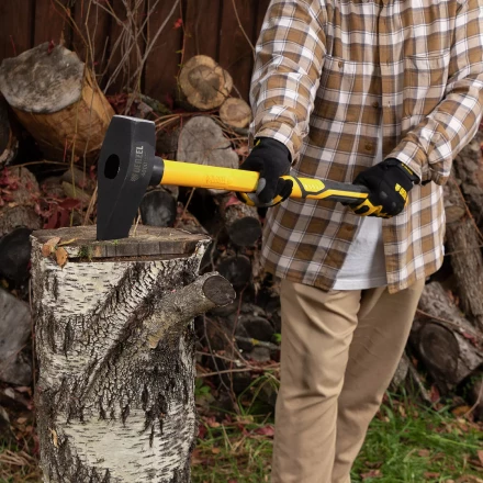 Колун-кувалда 4000 г Denzel 21852, кованая, фибергласовая  рукоятка c TPR покрытием, 880 мм купить в Надыме