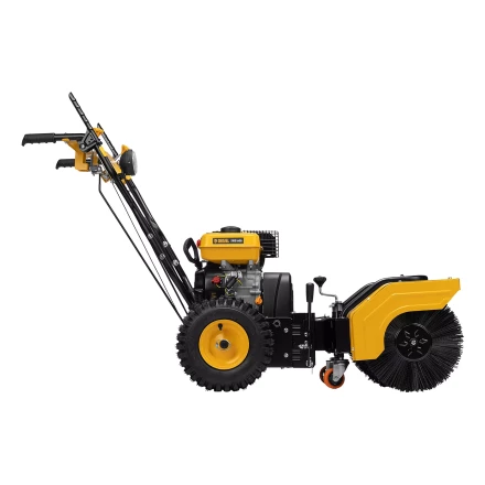 Гибридная снегоуборочная машина с функц. подметания Denzel SWB-600, 212 сс, руч. старт, 2 насадки купить в Надыме