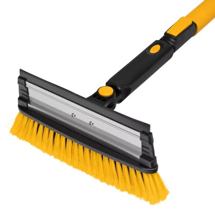 Щетка-сметка для снега со скребком Denzel, телескоп, поворотная голова, водосгон, 900-1200 мм 55308 купить в Надыме