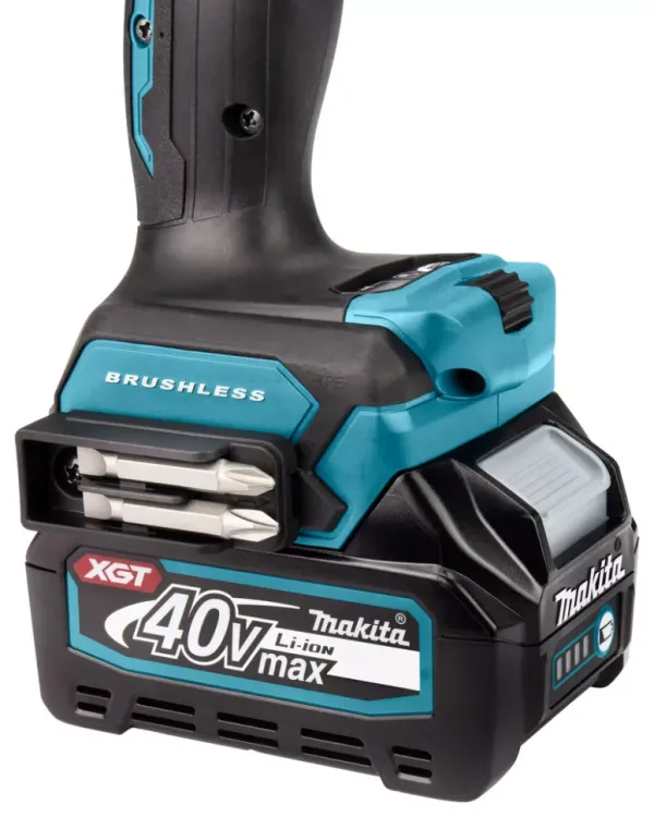 Аккумуляторная дрель-шуруповерт Makita XGT DF001GD201 купить в Надыме