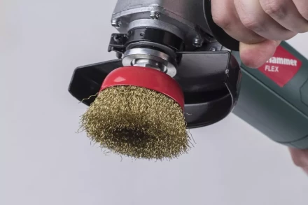 Кордщетка HAMMER чаша 75мм для УШМ гофрированная латунированная сталь (207-102) купить в Надыме