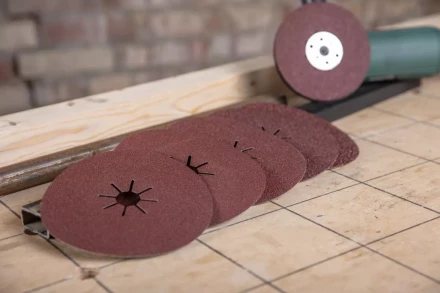 Круг фибровый HAMMER 243-014 купить в Надыме