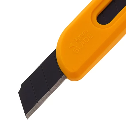 Нож, 9 мм, сменное лезвие, SK4, корпус из ABS пластика, нажимной фиксатор// Denzel 78930 купить в Надыме