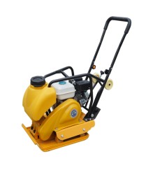 Виброплита TOR C-60Т(X) 68кг, 15кН (Loncin) бак, коврик, колесный комплект 1049241