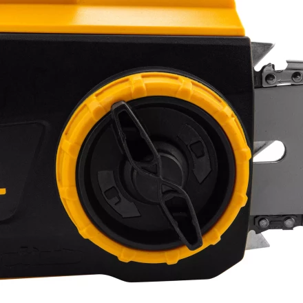 Пила цепная электрическая Denzel EDS-1800P 95615, 1.8 кВт,поперечная, шина 40 см, шаг 3/8, паз 1.3 мм, 57 звеньев купить в Надыме