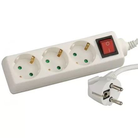 Удлинитель СВЕТОЗАР электрический с заземлением, выключателем, евро, с защитными шторками, 3 гнезда, 5м SV-55035-5 купить в Надыме