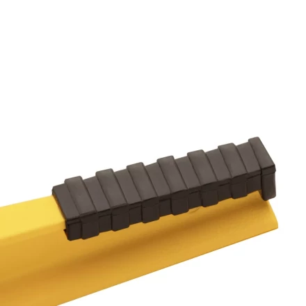 Уровень литой, 600 мм, 2 глазка, ударные площадки Denzel 34935 купить в Надыме