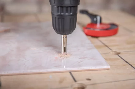 Коронка алмазная HAMMER Ф10х60мм (DHS 10.0*60/5) купить в Надыме