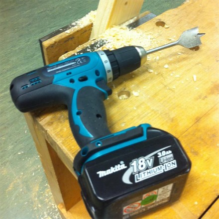 Дрель-шуруповерт аккумуляторная Makita DDF453RFE купить в Надыме
