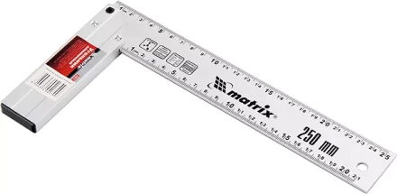 Угольник 250 мм алюминиевый литой  MATRIX 32471 купить в Надыме