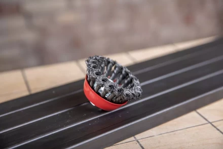 Кордщетка HAMMER чаша 75мм для УШМ витая сталь (207-105) купить в Надыме