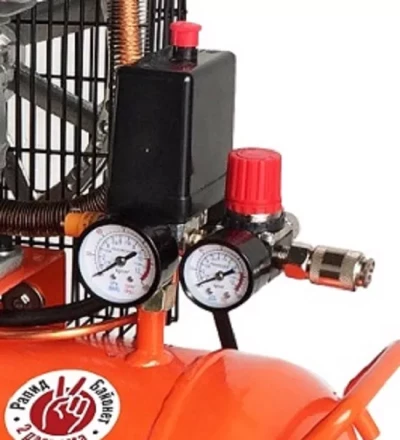 Компрессор масляный поршневой ременной Кратон AC-440-50-BDV 3 01 01 042 купить в Надыме