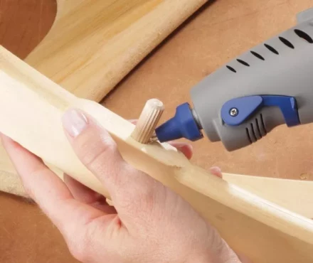 Пистолет клеевой 940 JС DREMEL купить в Надыме