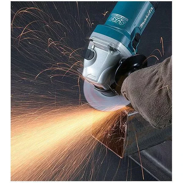 Шлифмашина УШМ Makita GA6040 купить в Надыме