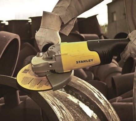 Шлифмашина УШМ Stanley STGL2023 купить в Надыме