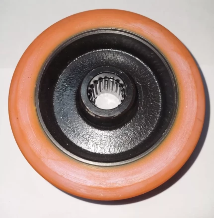 Колесо ведущее 140х55 для тележки гидравлической PPT18H/20Н 1011977 купить в Надыме