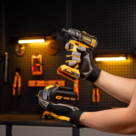 Винтоверт ударный аккумуляторный Denzel 26510 бесщеточный CID-IB-200 18В Li-Ion купить в Надыме