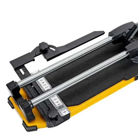 Плиткорез Denzel 800х14мм, цельнометал. напр., каретка на подш., стальная станина, рукоятка-пенал 877010 купить в Надыме