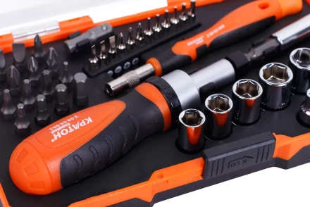 Набор отверток-держателей с битами и торцевыми головками Кратон Complect SSK-03, 41 пр. в кейсе 2 09 05 003 купить в Надыме