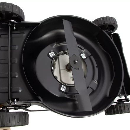 Газонокосилка бензиновая GLD-420, 146 см3, ширина 42 см, 40 л Denzel 58805 купить в Надыме