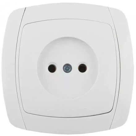 Розетка СВЕТОЗАР "CITY LIGHT" одинарная в сборе, без заземления, цвет белый, 16А/~250В SV-54200-W купить в Надыме